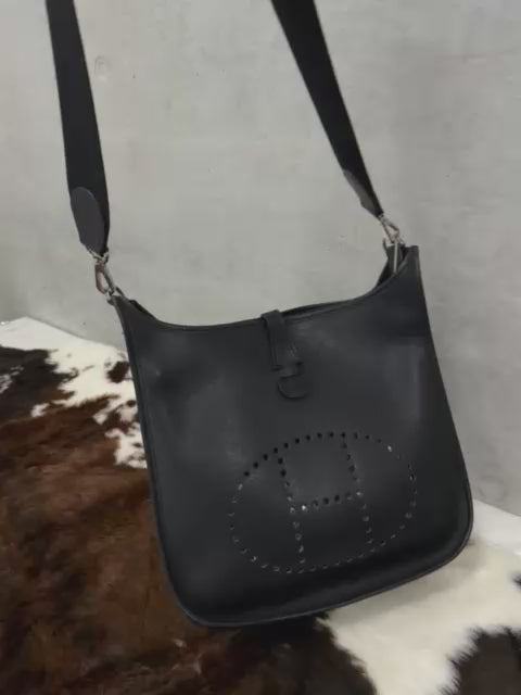 Hermes “Evelyne” 🖤 | Newer Model with Back Pocket &amp; Incredible Deal