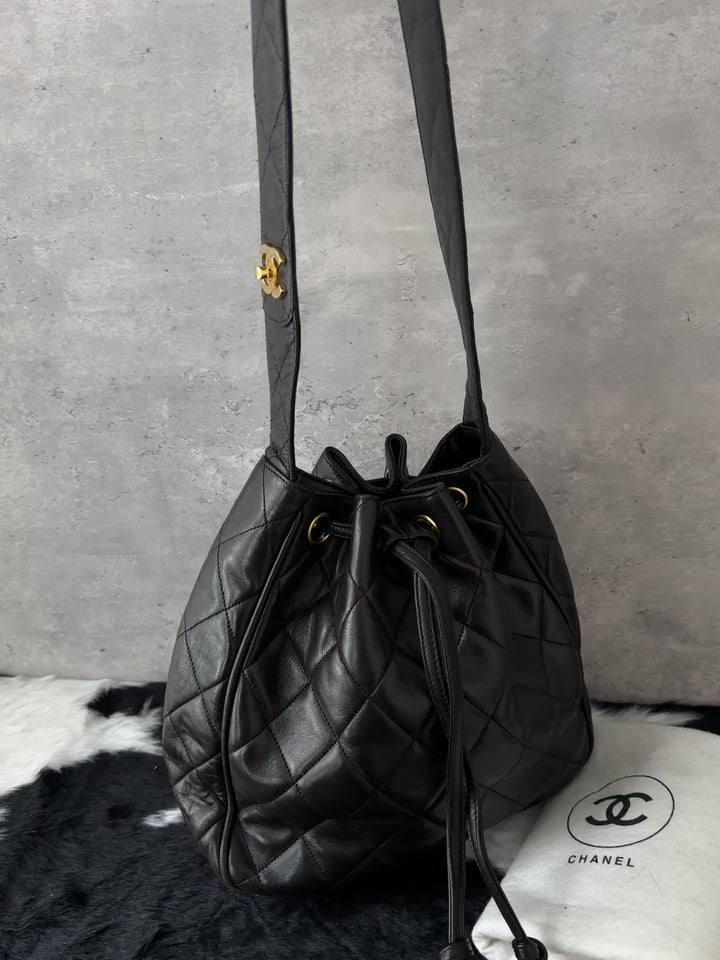 Chanel CC Drawstring Bucket Bag 🖤✨｜Classic Black & Gold, Rare Silhouette, Timeless Appeal