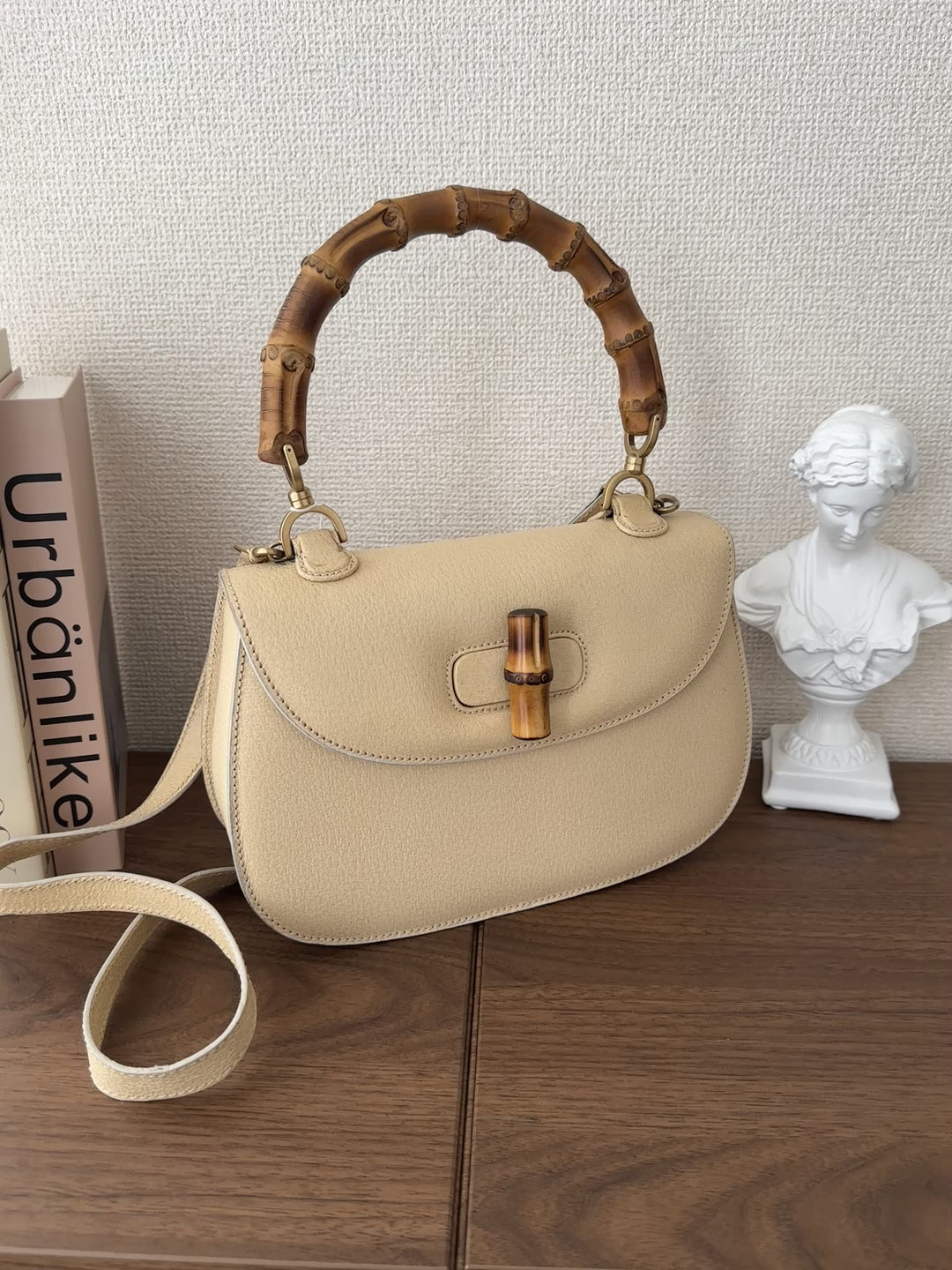 Gucci Bamboo Almond Milk Top Handle Bag 🤍✨
