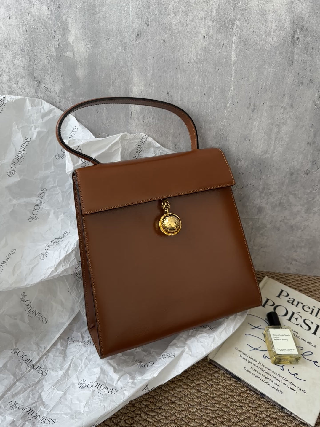 CELINE Starball Charm Kelly – Rare Caramel Beauty 🪐 Minimal, Elegant & Collectible