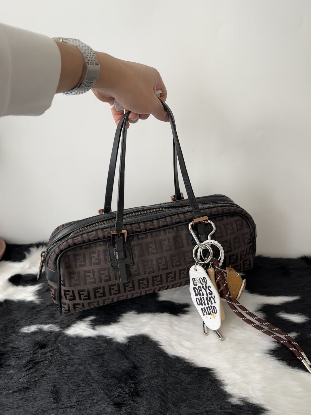 FENDI Baguette Bag｜Chocolate FF Monogram × Slim Shoulder Silhouette × Timeless Iconic Style 🍫🥖✨