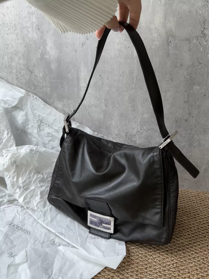 FENDI Monogram Lunchbox Bag – Iconic FF Canvas × Vintage-Inspired Silhouette