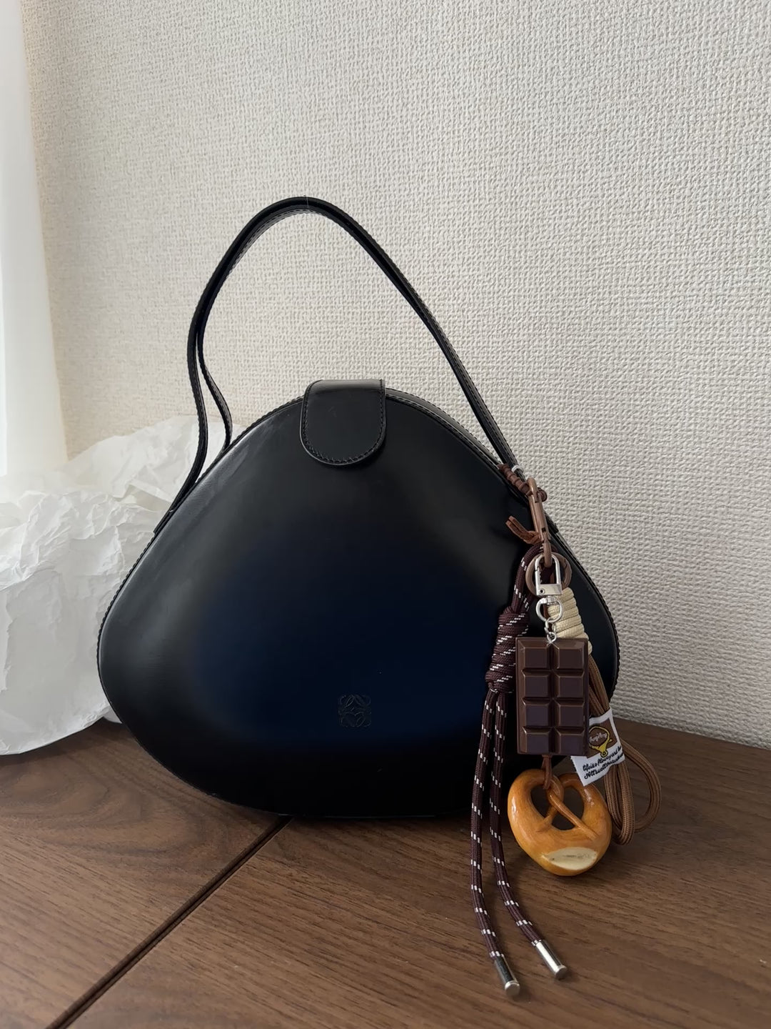 Loewe Museum Collection 🖤 | Irregular Egg Bag — A True Collector’s Gem✨