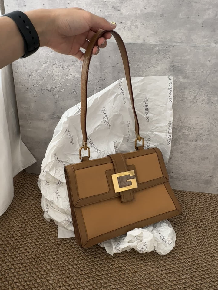 Gucci Caramel Shoulder Bag 🤎｜Vintage G Logo Classic