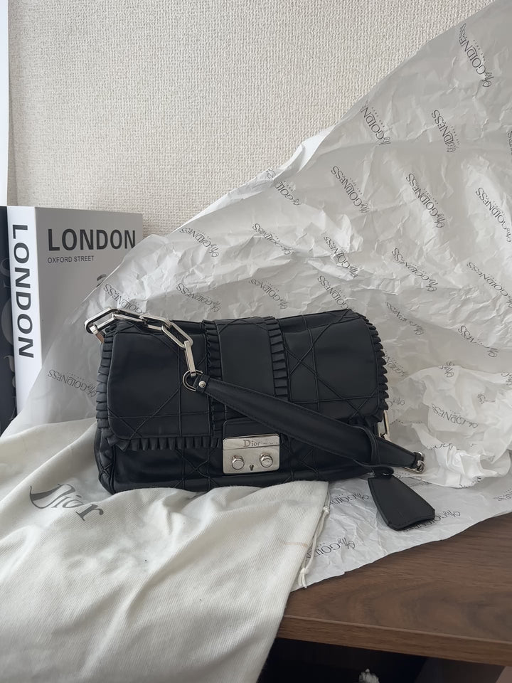 DIOR Cannage Chain Hobo Bag（Black × Silver Hardware, Small Size）｜Rare Vintage Find 🖤✨