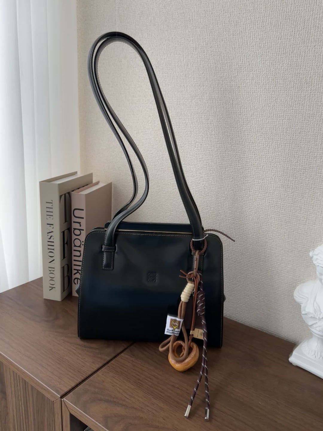 LOEWE Dark Green Box Leather Shoulder Bag 🌲🖤 Rare Vintage Beauty