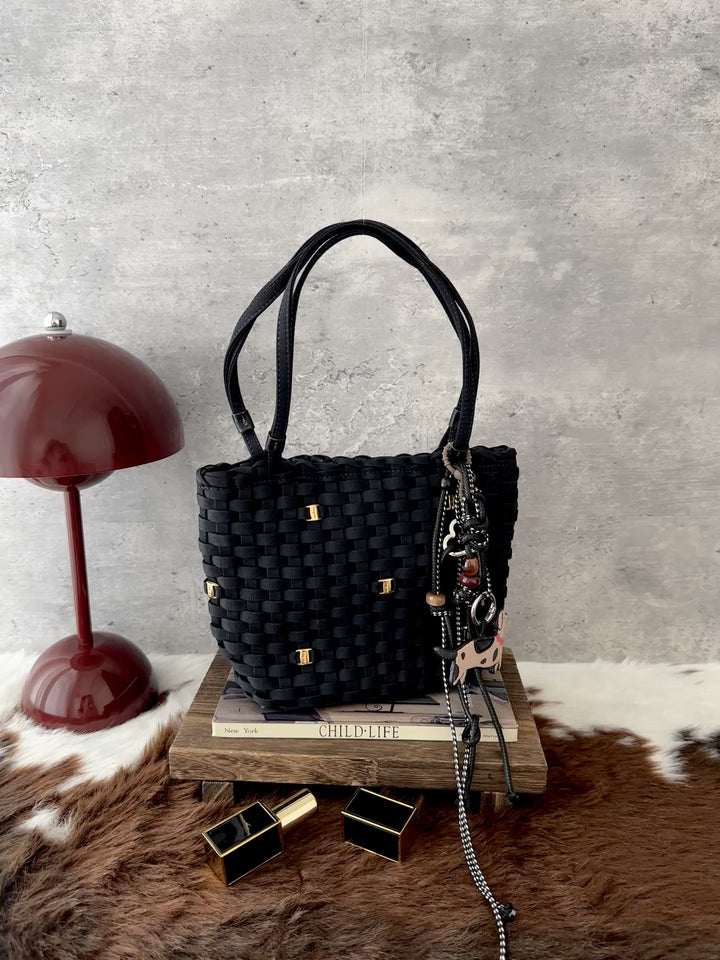 Ferragamo Vintage Woven Mini Tote 🖤｜Black Weave・Gold Gancini Details