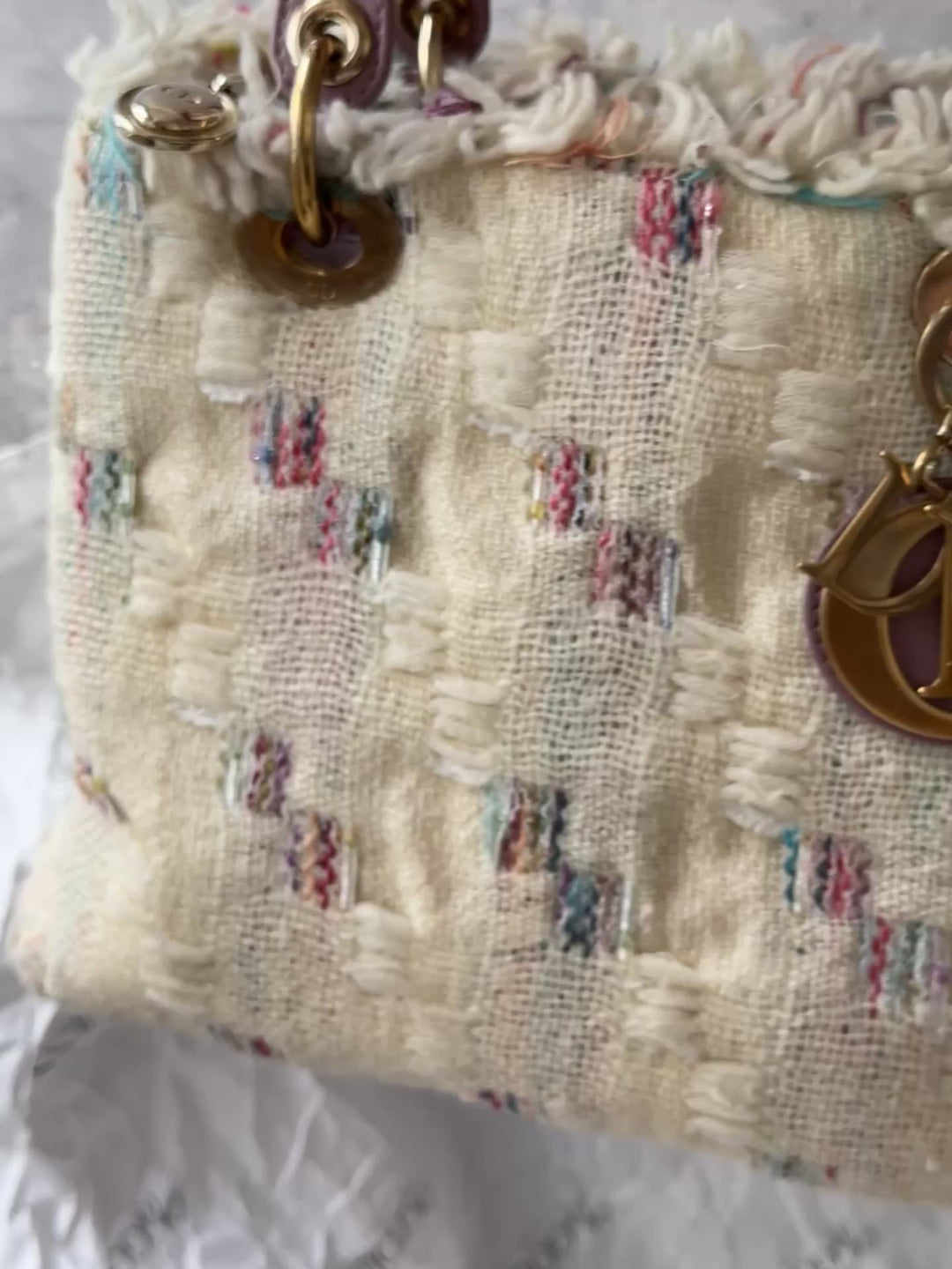 Dior Lady Dior Tweed Cannage Tote with Lilac Leather Handles 🌸｜Unique Textured Fabric & Feminine Charm