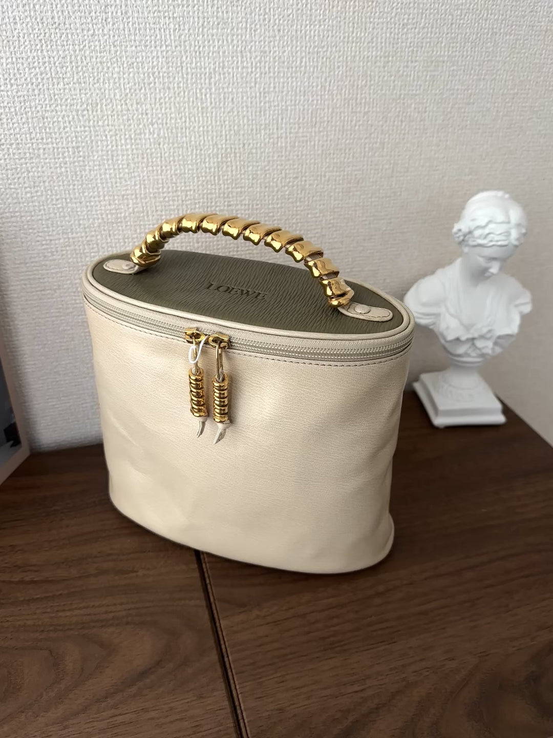 LOEWE Serpentine Vanity 🤍✨ Rare Milky Mocha Beauty