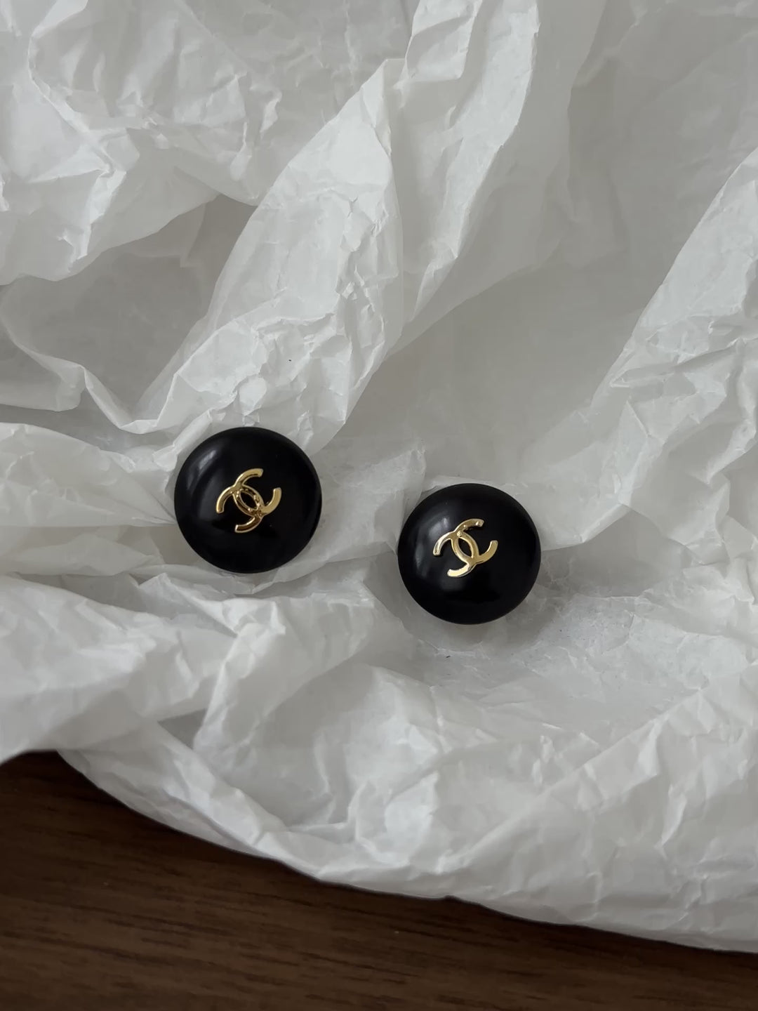 Chanel CC Round Clip-on Earrings 🖤✨ Timeless Elegance