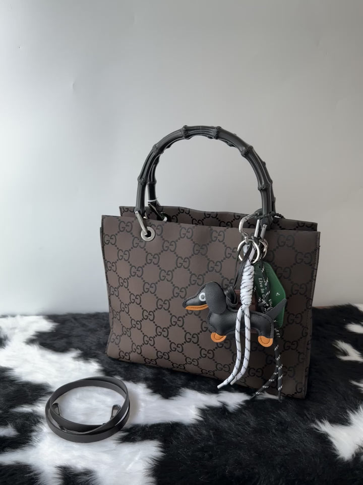 Gucci Bamboo Nylon Tote Bag 🖤🤎｜Iconic Bamboo Handle・Lightweight Nylon・With Original Strap