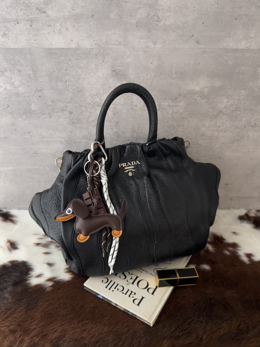 PRADA Pleated Pumpkin Tote Bag 🖤｜Glossy Black Leather × Sculptural Pleats × Custom-Strap Friendly