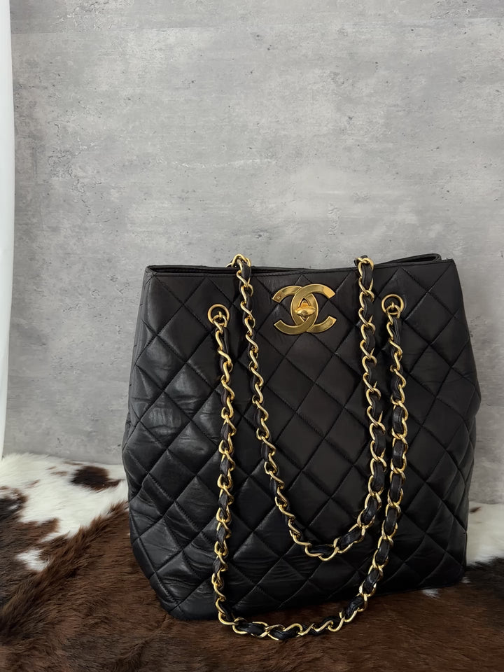 Chanel “Large CC Turn-Lock Shoulder Tote” ✨ | Rare Oversized CC Hardware & Chunky Chain