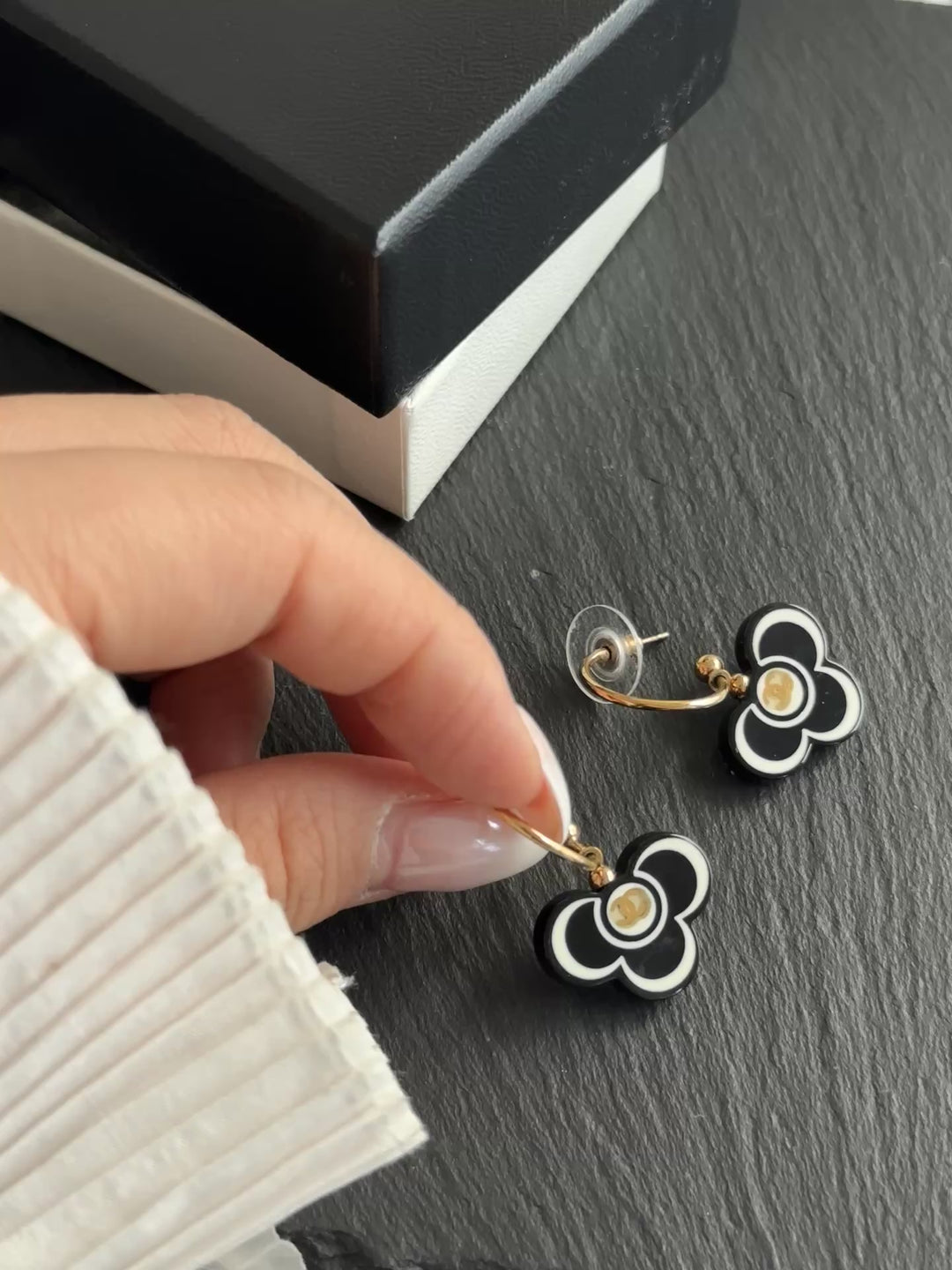 CHANEL Camellia Drop Earrings 🖤🤍｜Timeless Floral Elegance with Playful Charm