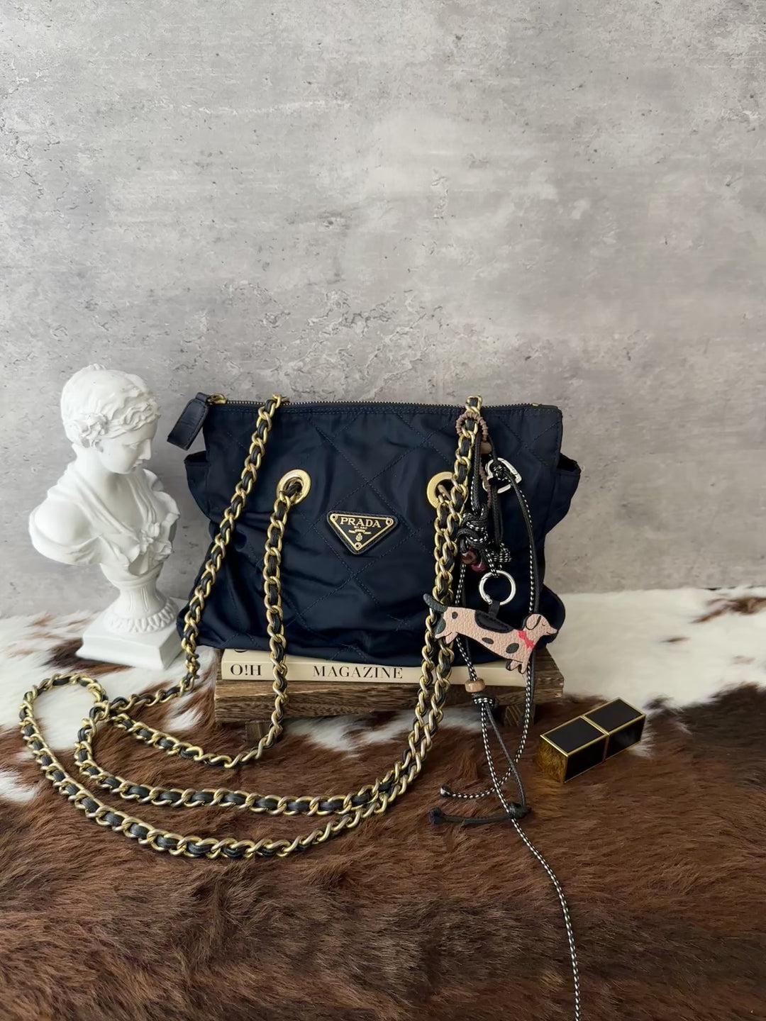 Prada Quilted Nylon Chain Shoulder Bag 💙🖤｜Dark Navy Nylon × Leather-Woven Chain × Convertible Styling