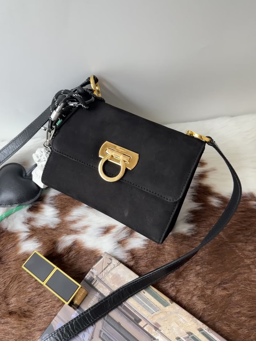 Ferragamo Suede Mini Crossbody Bag 🖤｜Gancini Gold Hardware・Compact Mini Size・Classic Elegant