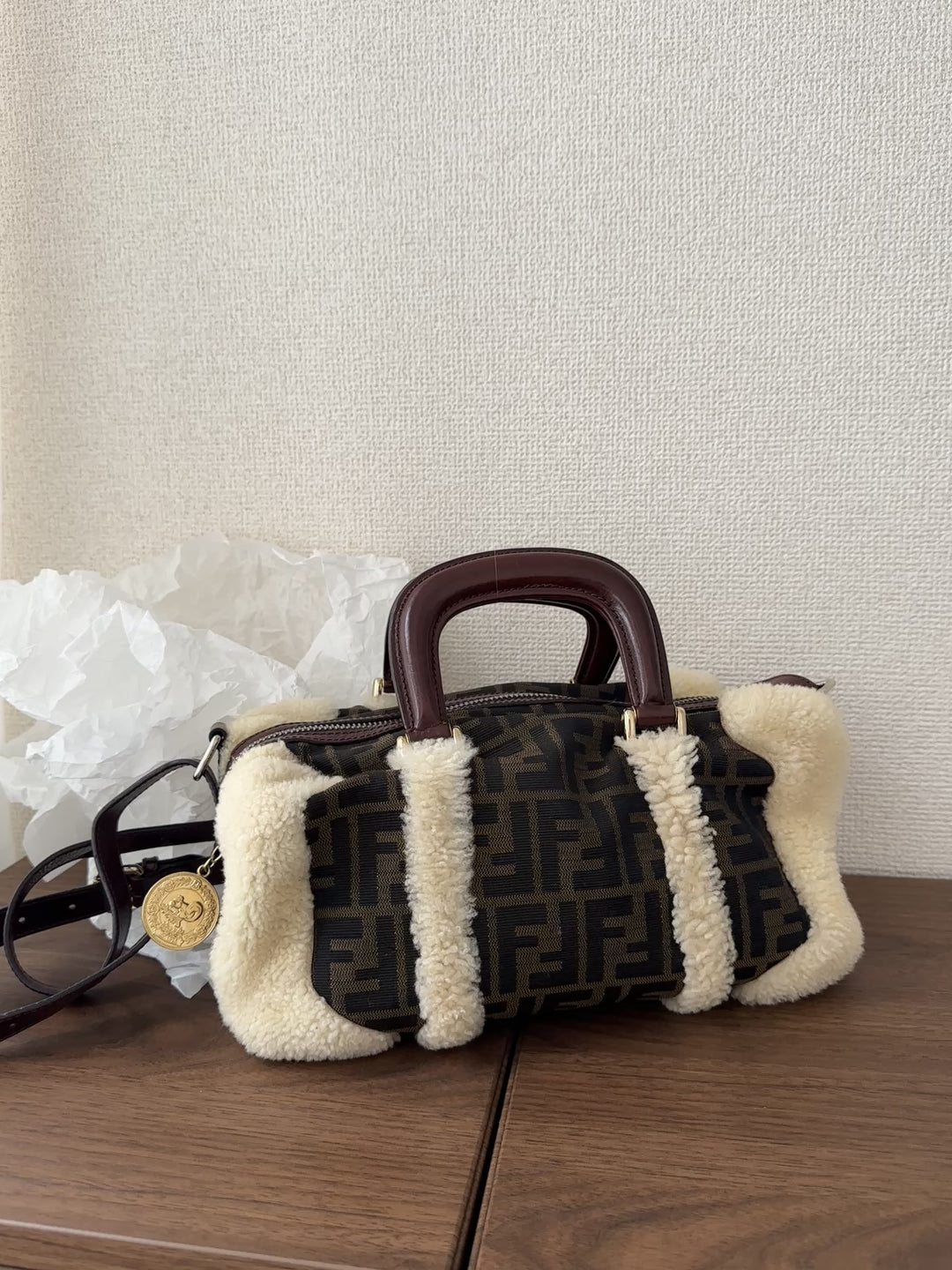 Fendi Shearling FF Monogram Handbag 🍂 | Cozy Vintage Charm in 3 Ways✨
