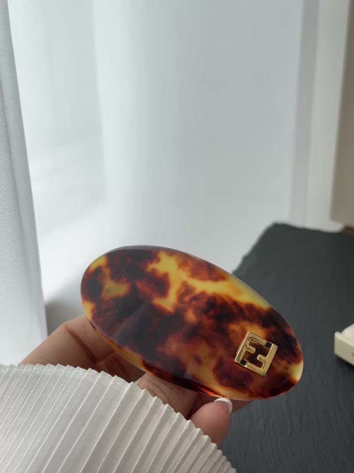 FENDI FF Tortoiseshell Hair Clip 🤎✨ Vintage Beauty