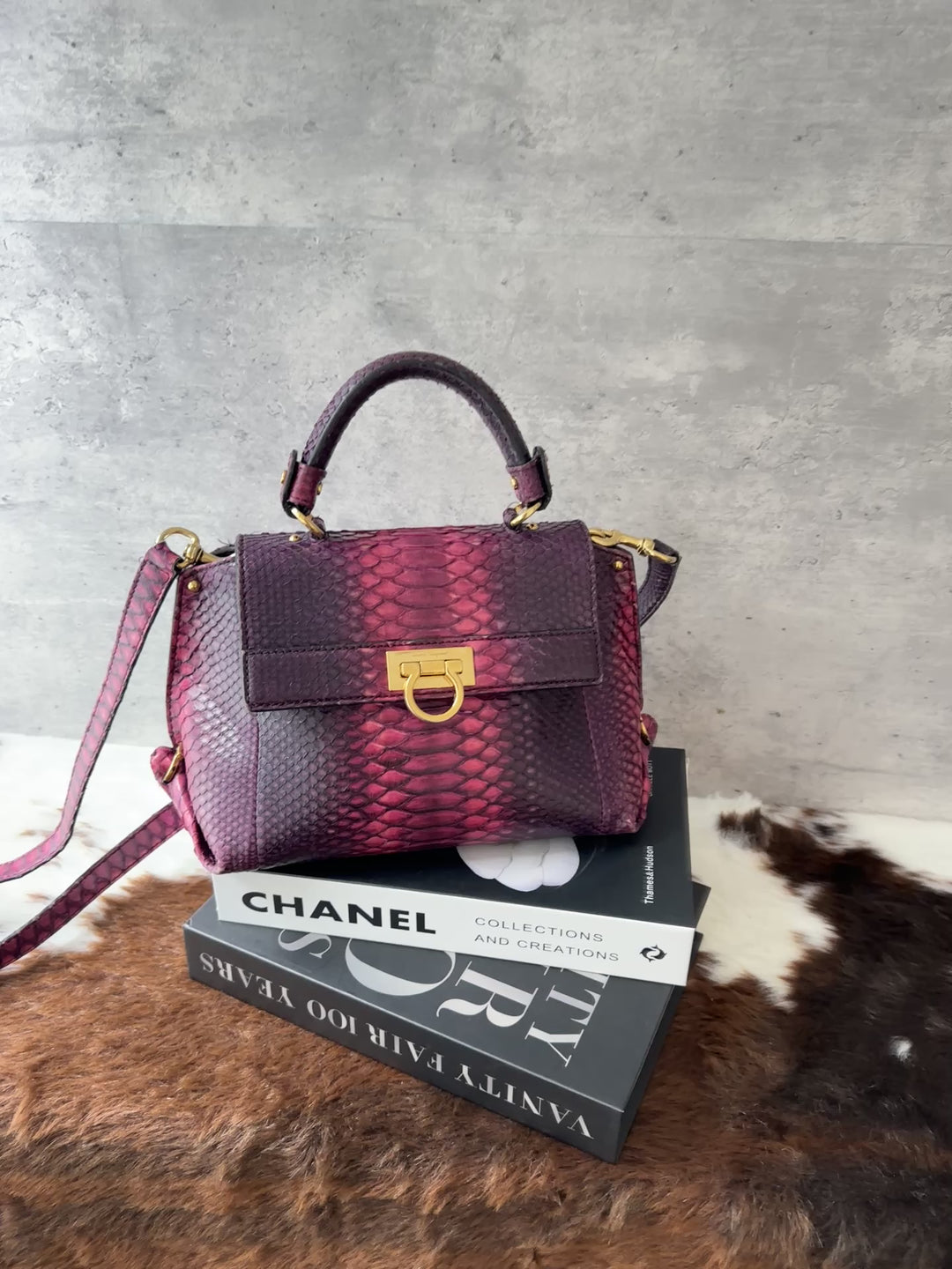Ferragamo Python Kelly-Style Top Handle Bag 🐍｜Rare Gradient Pink × Original Strap × Small Kelly Shape✨
