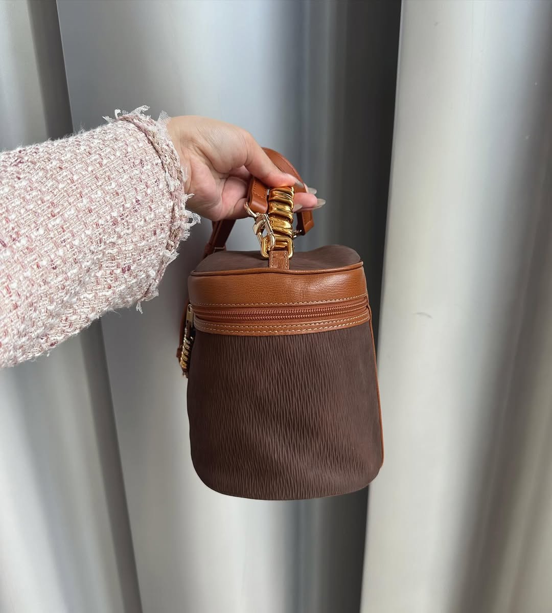 LOEWE Brown Bamboo Vanity Bag｜Rare Bamboo Handle × Unisex Vintage Charm 🧸✨