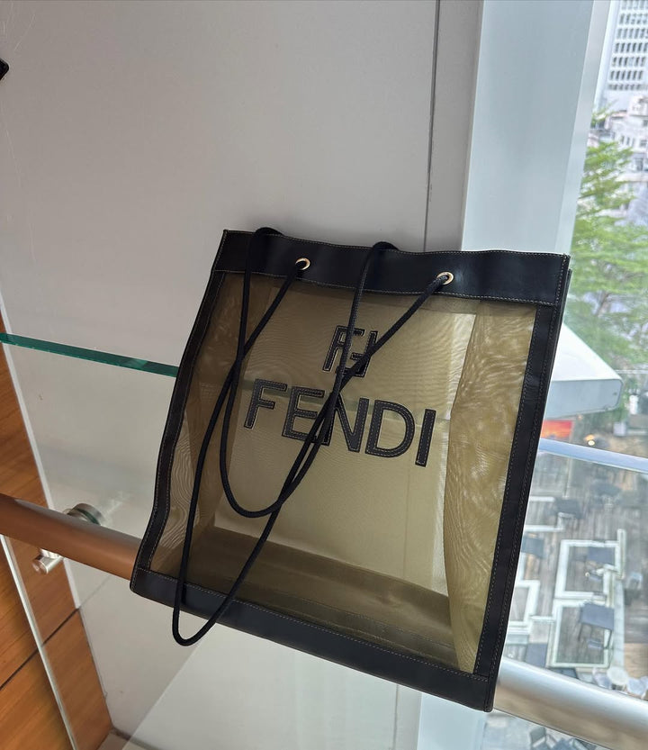 FENDI See-Through Tote（Brown Mesh with Black Leather Trim）｜Lightweight Capacity × Modern Transparency 🖤