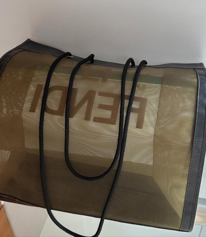 FENDI See-Through Tote（Brown Mesh with Black Leather Trim）｜Lightweight Capacity × Modern Transparency 🖤